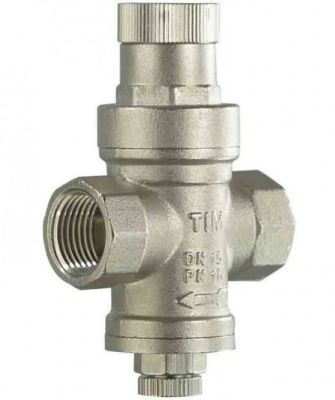 Редуктор давления под манометр, никелированный  1/2"